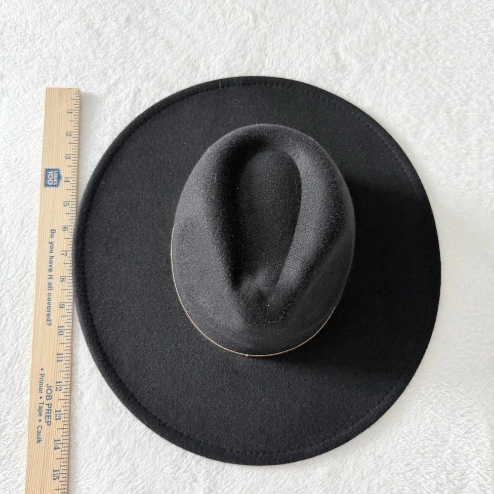 Windsor Black Wide Brim Fedora Hat Gold Metallic Band One Size NEW